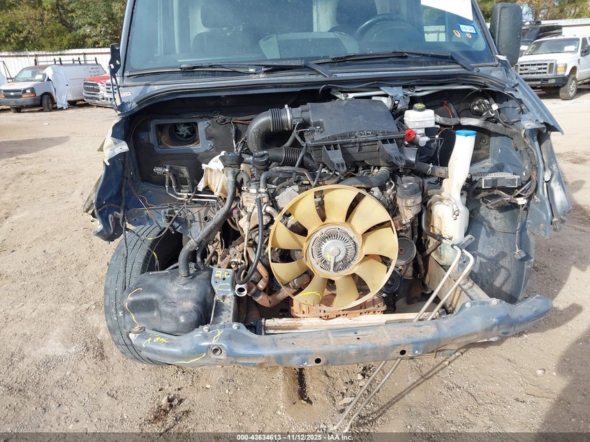 2018 Mercedes-Benz Sprinter 2500 Standard Roof V6 VIN: WD3PE7CD9JP633090 Lot: 43634613