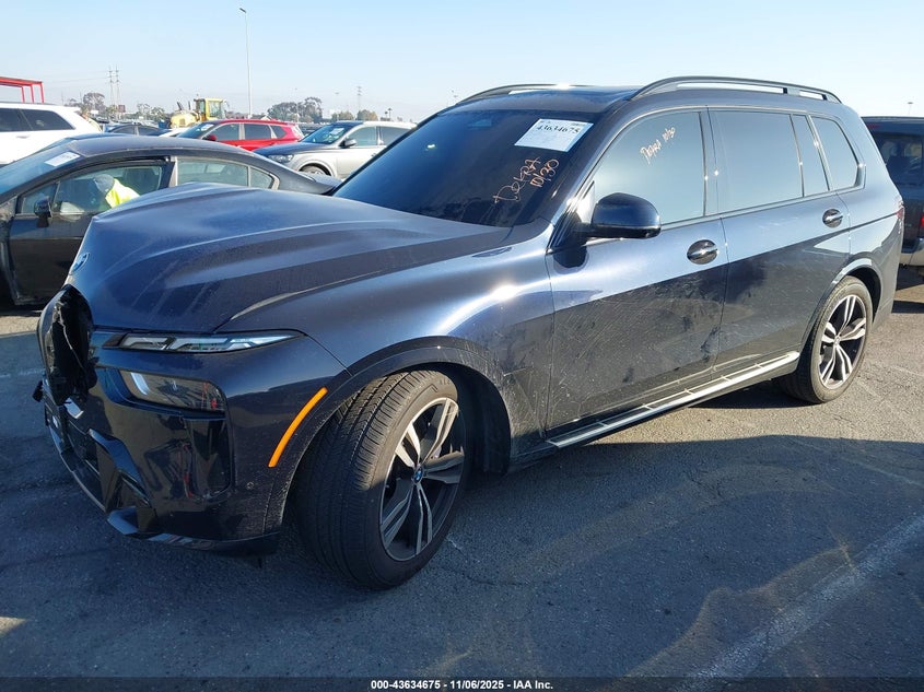 5UX23EM06T9082158 2026 BMW X7 photo no. 2