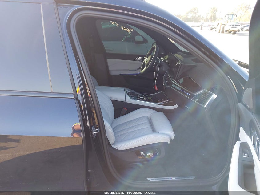 5UX23EM06T9082158 2026 BMW X7 photo no. 5