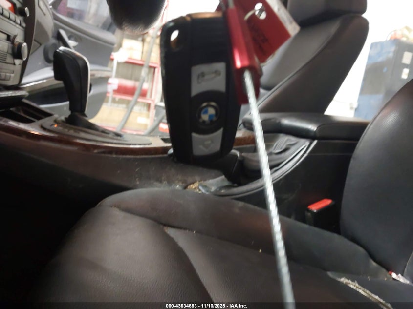 WBAVC93528K037699 2008 BMW 3ER photo no. 11