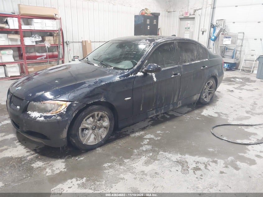 WBAVC93528K037699 2008 BMW 3ER photo no. 2