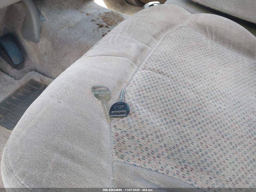 2002 Chevrolet Suburban 1500 Ls VIN: 1GNEC16Z22J144081 Lot: 43634698