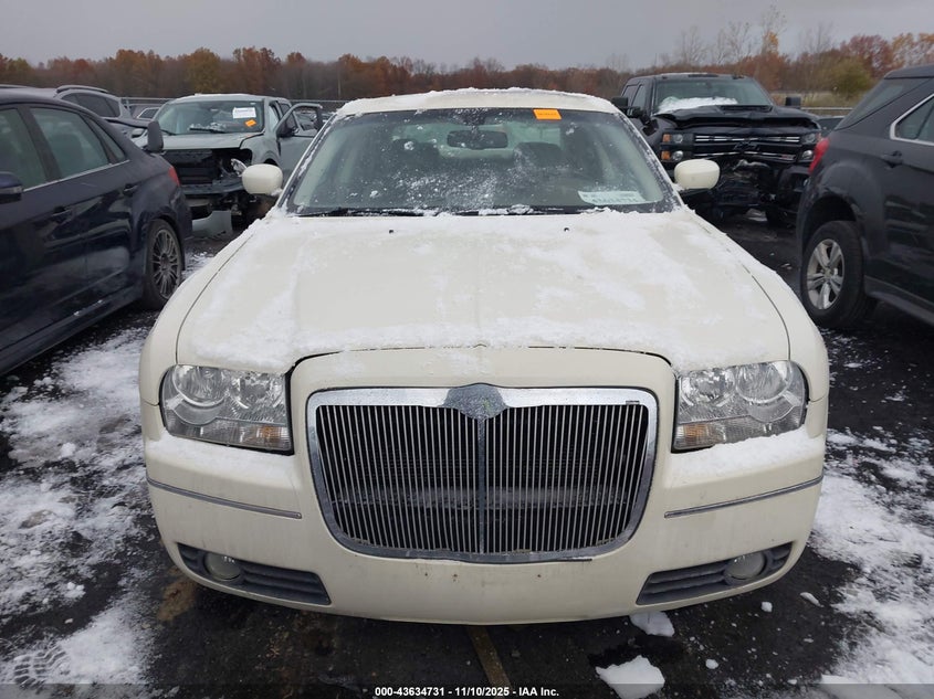 2009 Chrysler 300 Touring/Signature Series/Executive Series VIN: 2C3KA53VX9H598931 Lot: 43634731