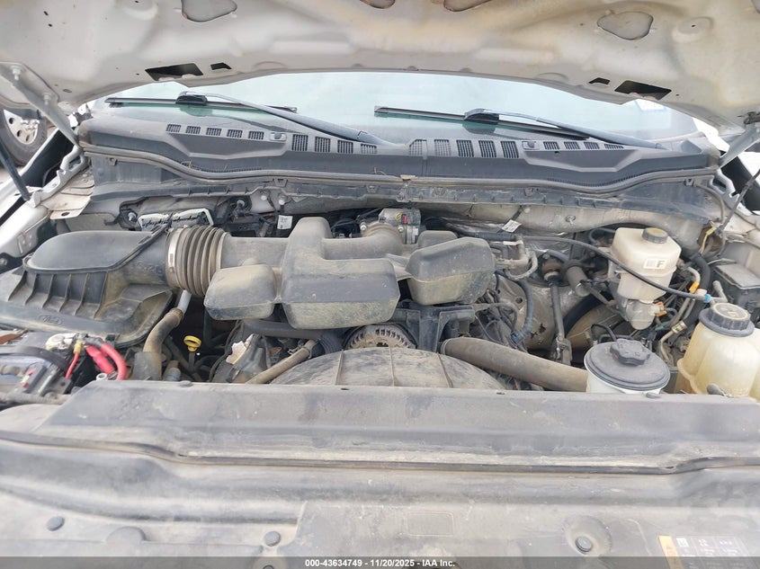 2019 Ford F-350 Chassis Xlt VIN: 1FD8X3H64KEF22141 Lot: 43634749