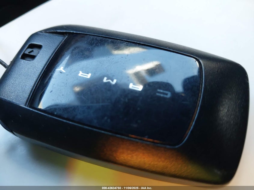 2025 TOYOTA CAMRY LE 4T1DBADK3SU502702