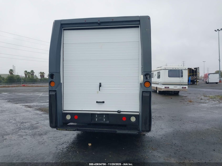 2017 Isuzu Reach VIN: JALB4T178H7W00521 Lot: 43634756