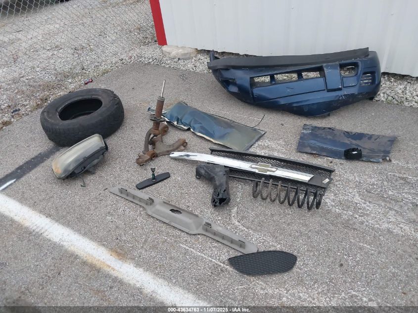 2003 Chevrolet Trailblazer Ls VIN: 1GNDS13S332116260 Lot: 43634763