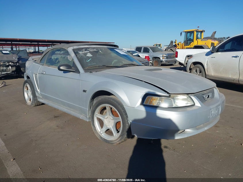 1FAFP45X7YF198397 2000 Ford Mustang Gt auction photo 1