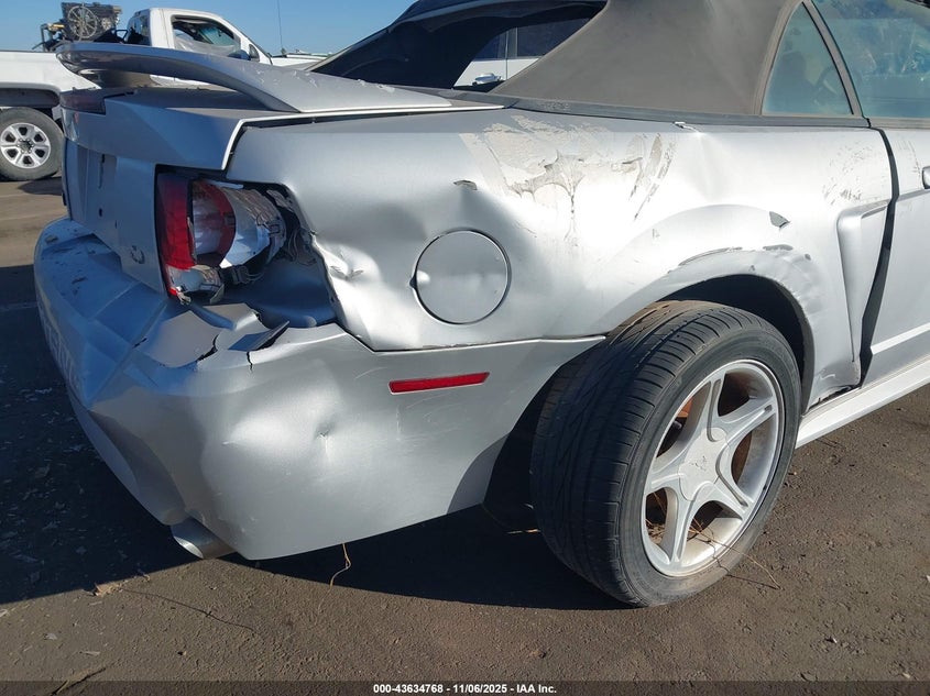 2000 Ford Mustang Gt VIN: 1FAFP45X7YF198397 Lot: 43634768