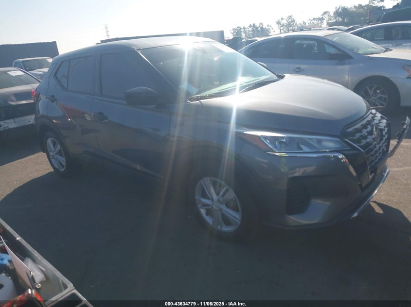 NISSAN KICKS S XTRONIC CVT