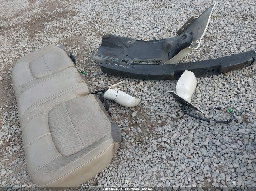 2003 Cadillac Deville Dts VIN: 1G6KF57923U158316 Lot: 43634782