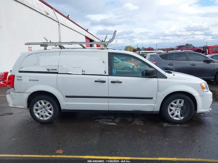 2015 Ram Cargo Tradesman VIN: 2C4JRGAG9FR681112 Lot: 43634802