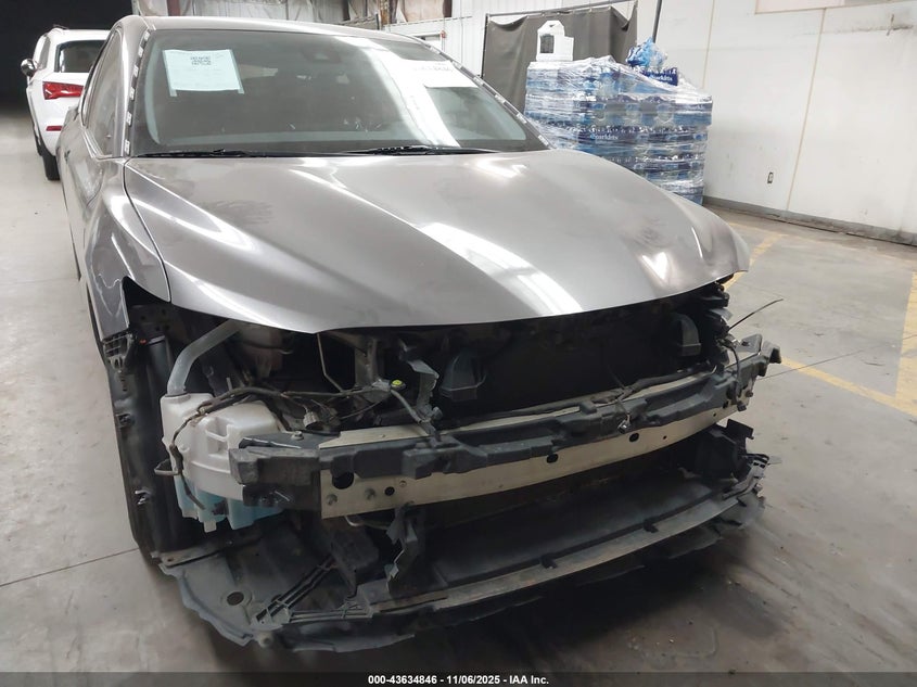 2022 TOYOTA CAMRY SE 4T1G11AK8NU628854