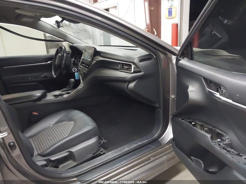 2022 TOYOTA CAMRY SE 4T1G11AK8NU628854