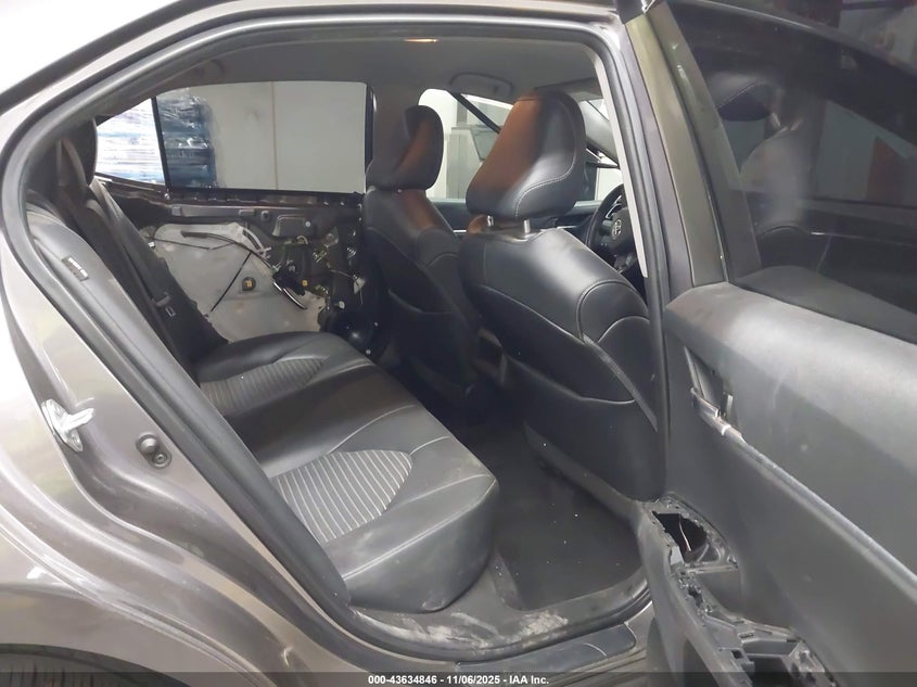 2022 TOYOTA CAMRY SE 4T1G11AK8NU628854