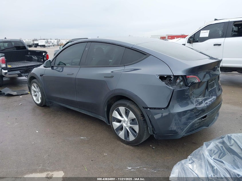 7SAYGAEE6PF881441 2023 TESLA MODEL Y photo no. 3