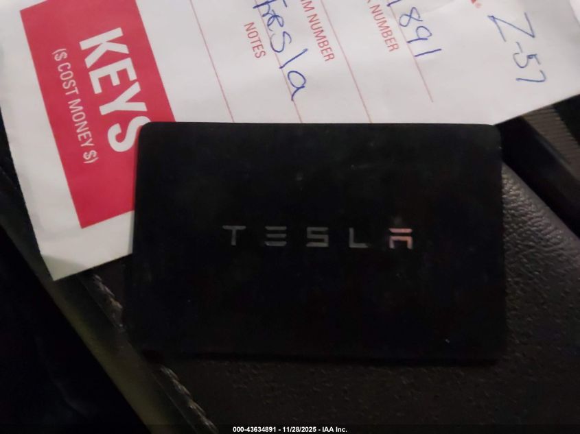 2023 Tesla Model Y Awd/Long Range Dual Motor All-Wheel Drive VIN: 7SAYGAEE6PF881441 Lot: 43634891