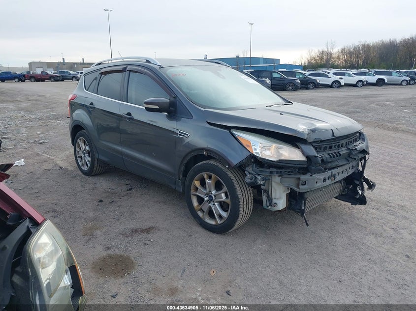 FORD ESCAPE TITANIUM