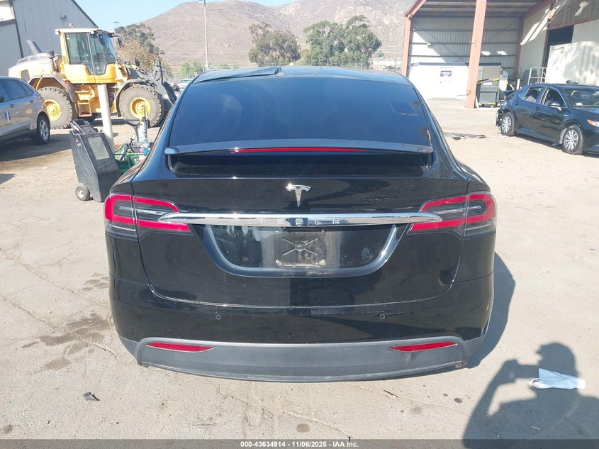 2021 Tesla Model X Long Range Dual Motor All-Wheel Drive/Long Range Plus Dual Motor All-Wheel Drive VIN: 5YJXCBE25MF324824 Lot: 43634914