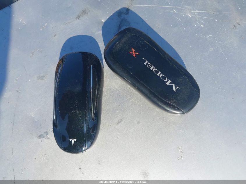 2021 Tesla Model X Long Range Dual Motor All-Wheel Drive/Long Range Plus Dual Motor All-Wheel Drive VIN: 5YJXCBE25MF324824 Lot: 43634914