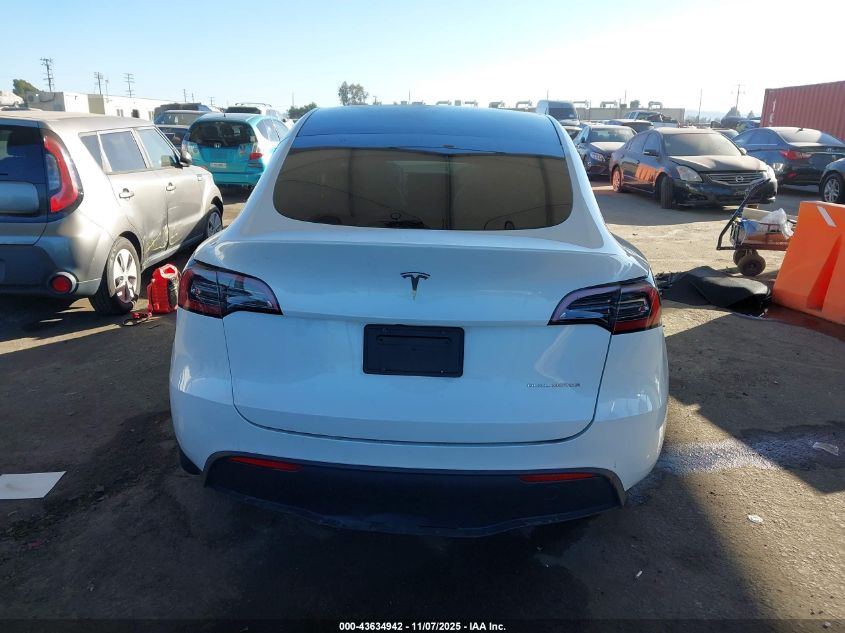 2023 Tesla Model Y Awd/Long Range Dual Motor All-Wheel Drive VIN: 7SAYGDEE4PF620004 Lot: 43634942