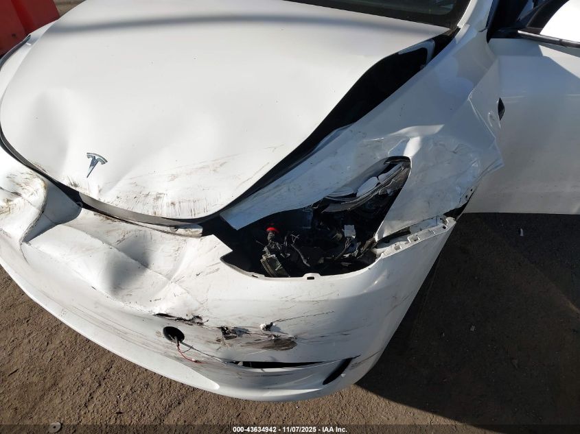 2023 Tesla Model Y Awd/Long Range Dual Motor All-Wheel Drive VIN: 7SAYGDEE4PF620004 Lot: 43634942