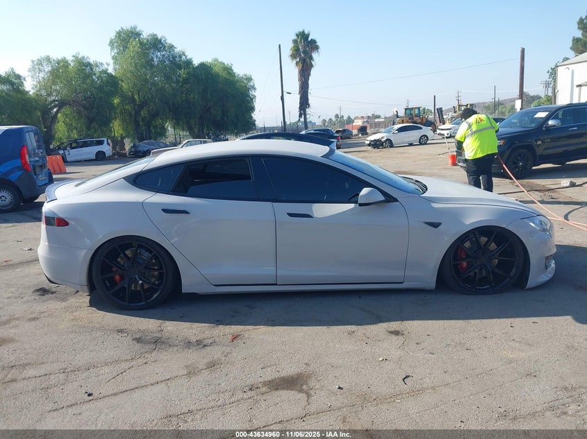 2015 TESLA MODEL S 60/70/85 5YJSA1H13FFP78487