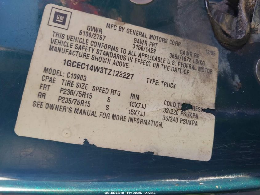 1996 Chevrolet Gmt-400 C1500 VIN: 1GCEC14W3TZ123227 Lot: 43634970