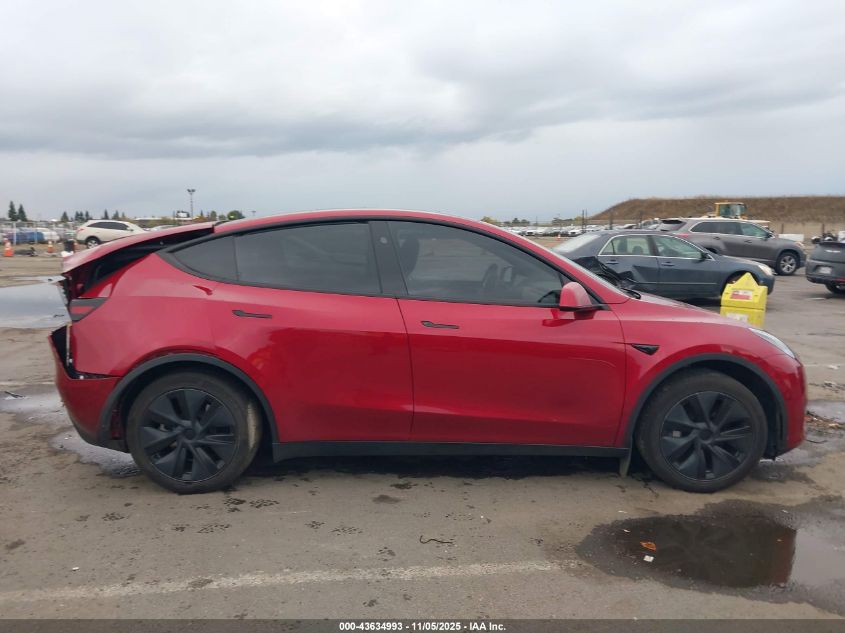 2024 Tesla Model Y Long Range Dual Motor All-Wheel Drive VIN: 7SAYGAEE0RF149440 Lot: 43634993