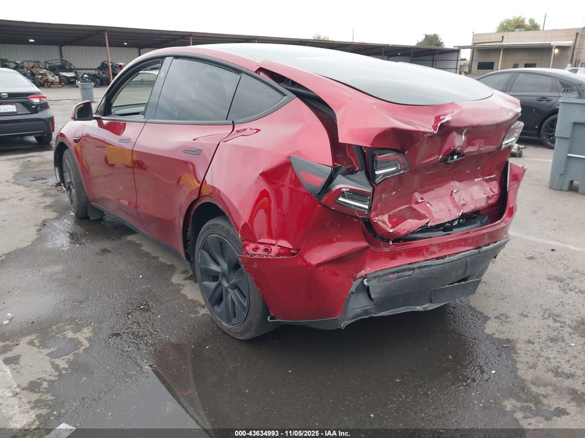 2024 TESLA MODEL Y(VIN: 7SAYGAEE0RF149440