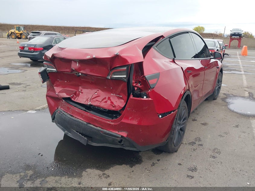 2024 TESLA MODEL Y(VIN: 7SAYGAEE0RF149440