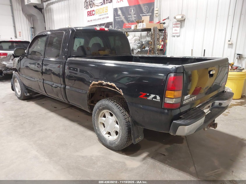 1GTEK19B15E225614 2005 GMC SIERRA photo no. 3