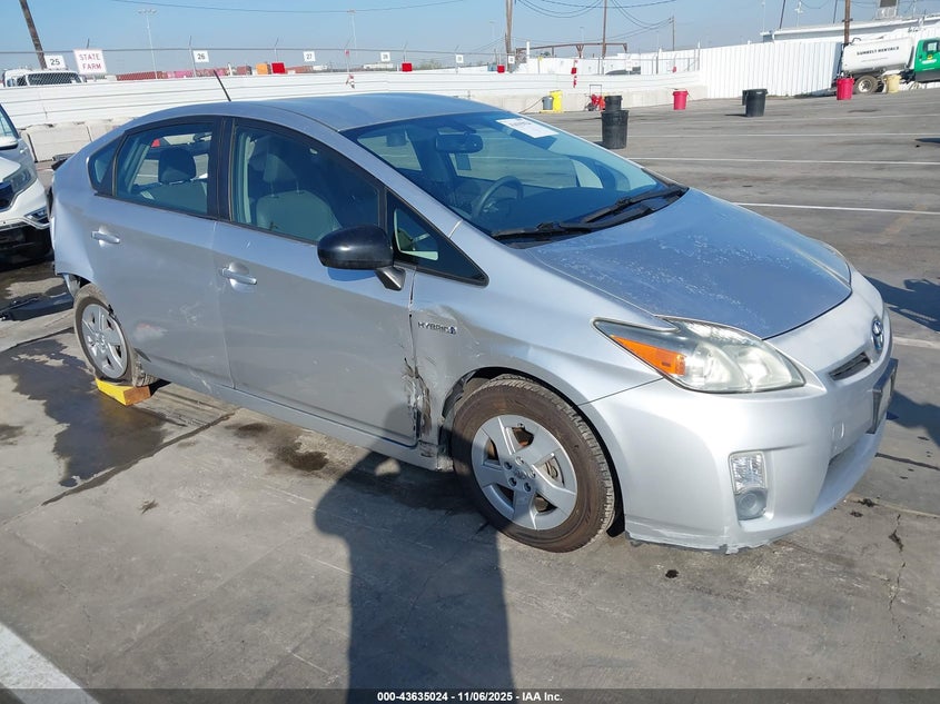 TOYOTA PRIUS FOUR