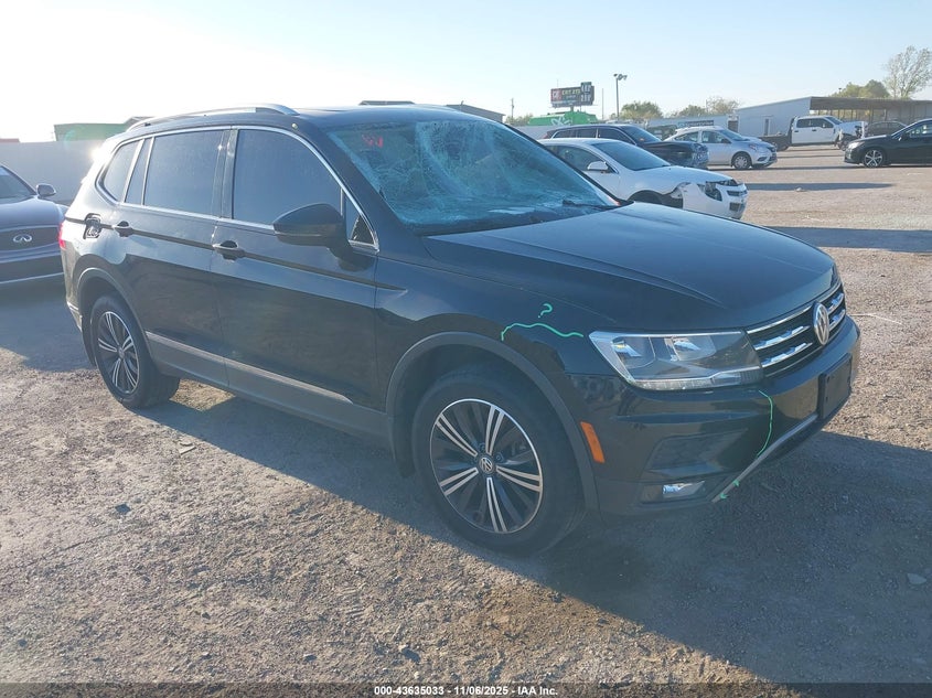 VOLKSWAGEN TIGUAN 2.0T SE/2.0T SEL