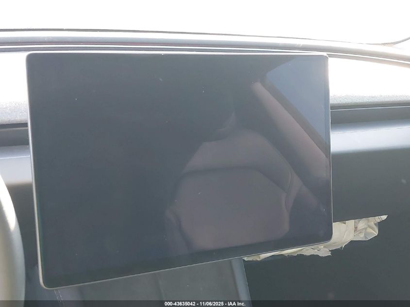 2025 Tesla Model 3 Long Range Rear-Wheel Drive/Standard VIN: 5YJ3E1EA4SF999653 Lot: 43635042