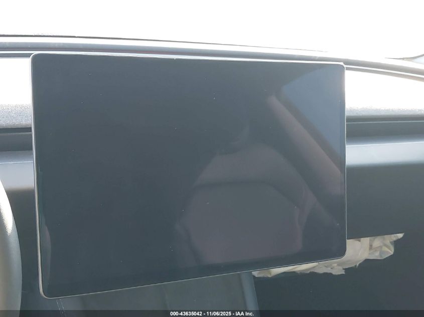 2025 Tesla Model 3 Long Range Rear-Wheel Drive/Standard VIN: 5YJ3E1EA4SF999653 Lot: 43635042