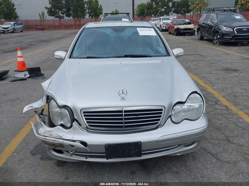 2004 Mercedes-Benz C 230 Kompressor Sport/Sport VIN: WDBRF40J14A640366 Lot: 43635106
