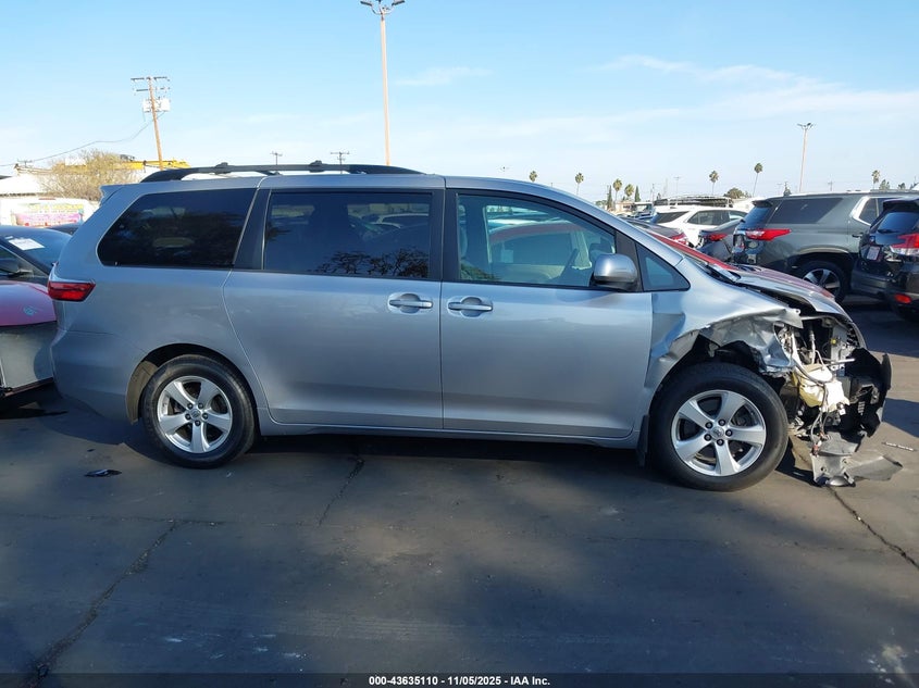 2017 TOYOTA SIENNA LE 8 PASSENGER 5TDKZ3DC4HS890838