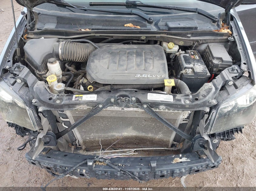 2017 Dodge Grand Caravan Sxt VIN: 2C4RDGCG0HR724365 Lot: 43635141