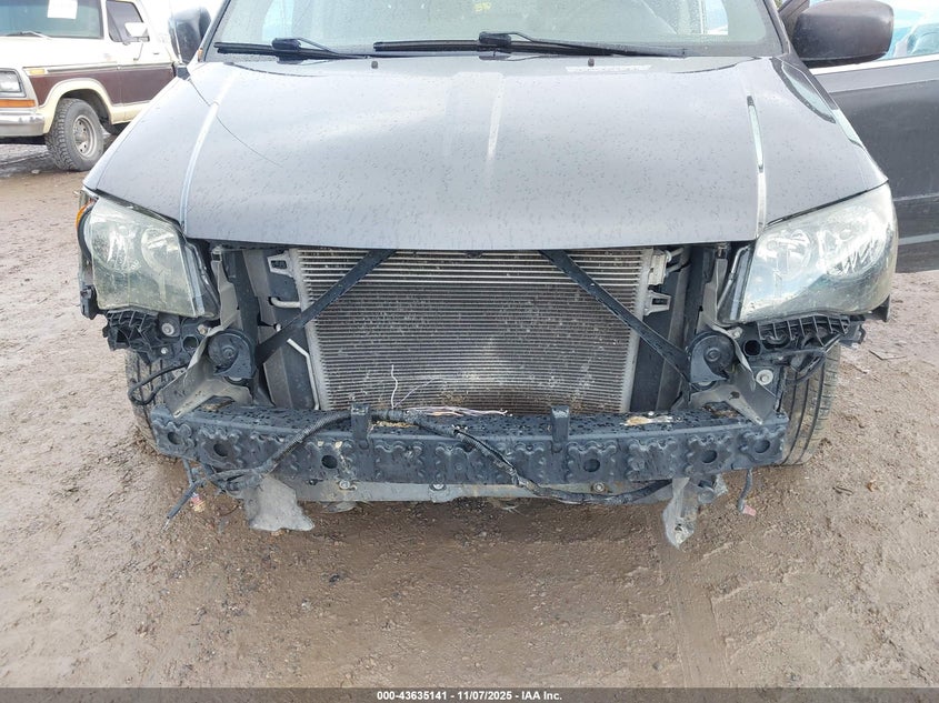 2017 Dodge Grand Caravan Sxt VIN: 2C4RDGCG0HR724365 Lot: 43635141