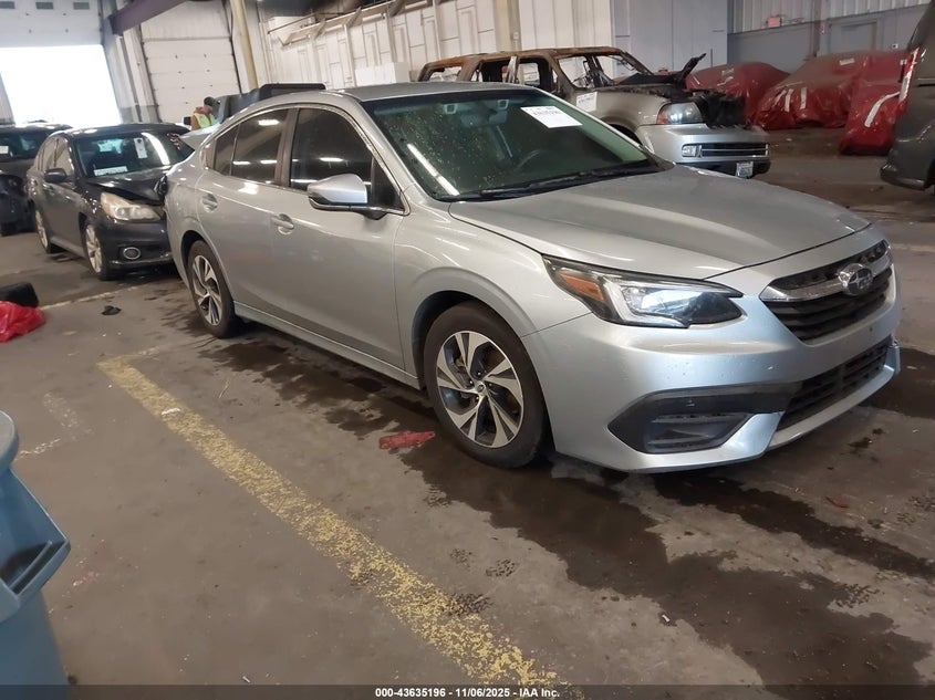 SUBARU LEGACY PREMIUM