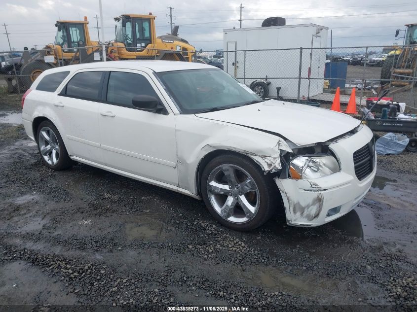 2D4FV47T06H186794 DODGE MAGNUM Photo 1