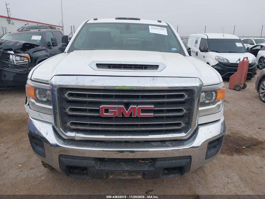2019 GMC Sierra 3500Hd VIN: 1GT42TCY3KF228928 Lot: 43635310