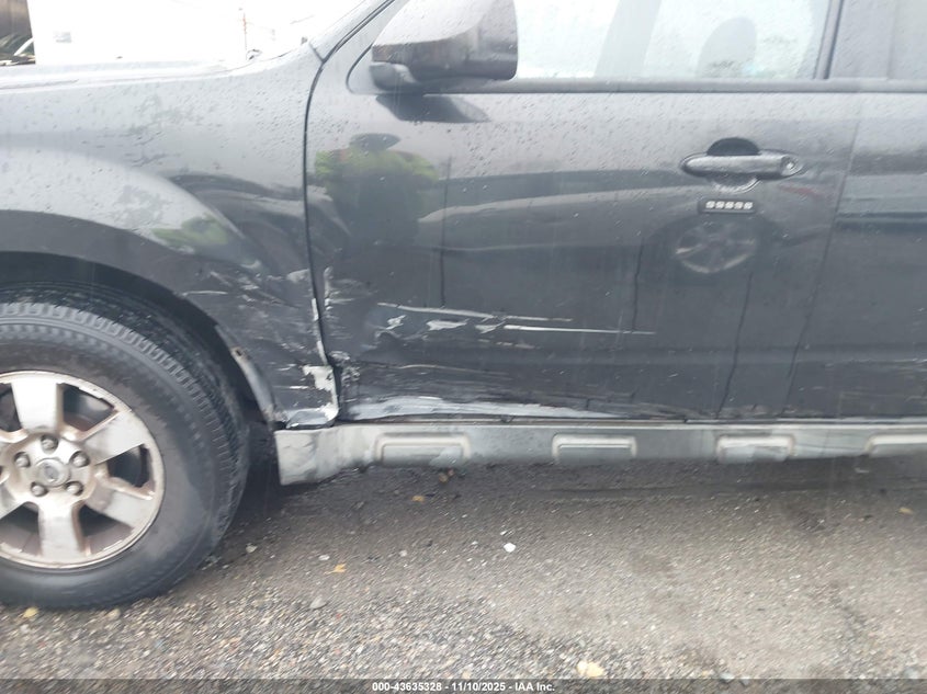2011 FORD ESCAPE auction photo 6