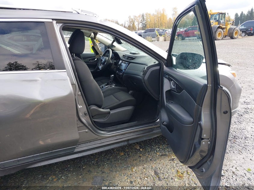 2019 NISSAN ROGUE SV - KNMAT2MV2KP530316