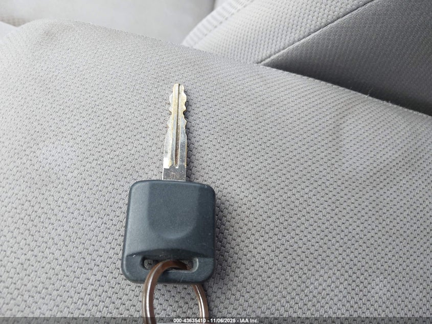 2015 NISSAN ROGUE SELECT S JN8AS5MT1FW674619