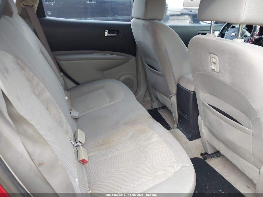 2015 NISSAN ROGUE SELECT S JN8AS5MT1FW674619