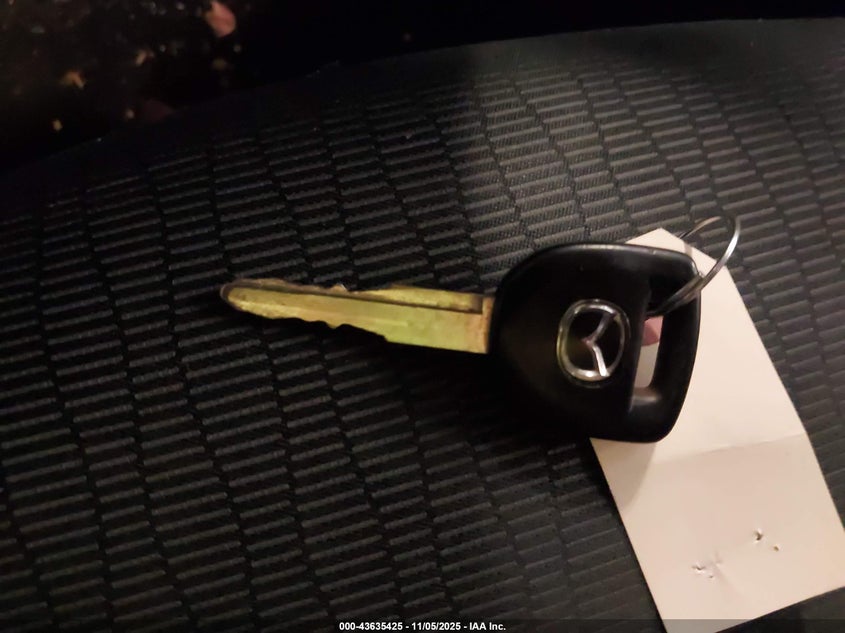 2007 Mazda Mazda3 I VIN: JM1BK32F071724202 Lot: 43635425