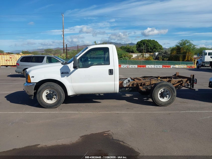2001 Ford F-250 Xl/Xlt VIN: 1FDNF20L41EB48887 Lot: 43635448