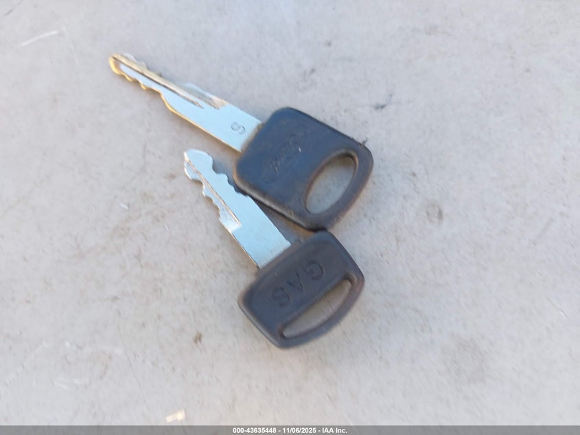 2001 Ford F-250 Xl/Xlt VIN: 1FDNF20L41EB48887 Lot: 43635448